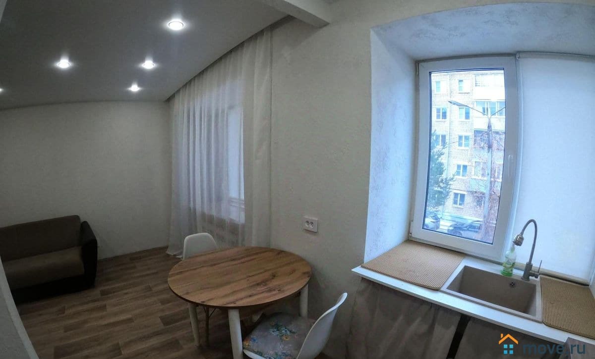 2-комн. квартира, 42.8 м²