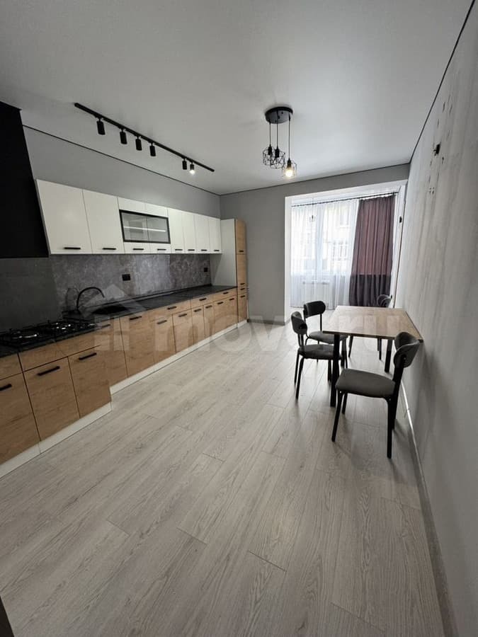 3-комн. квартира, 98.7 м²